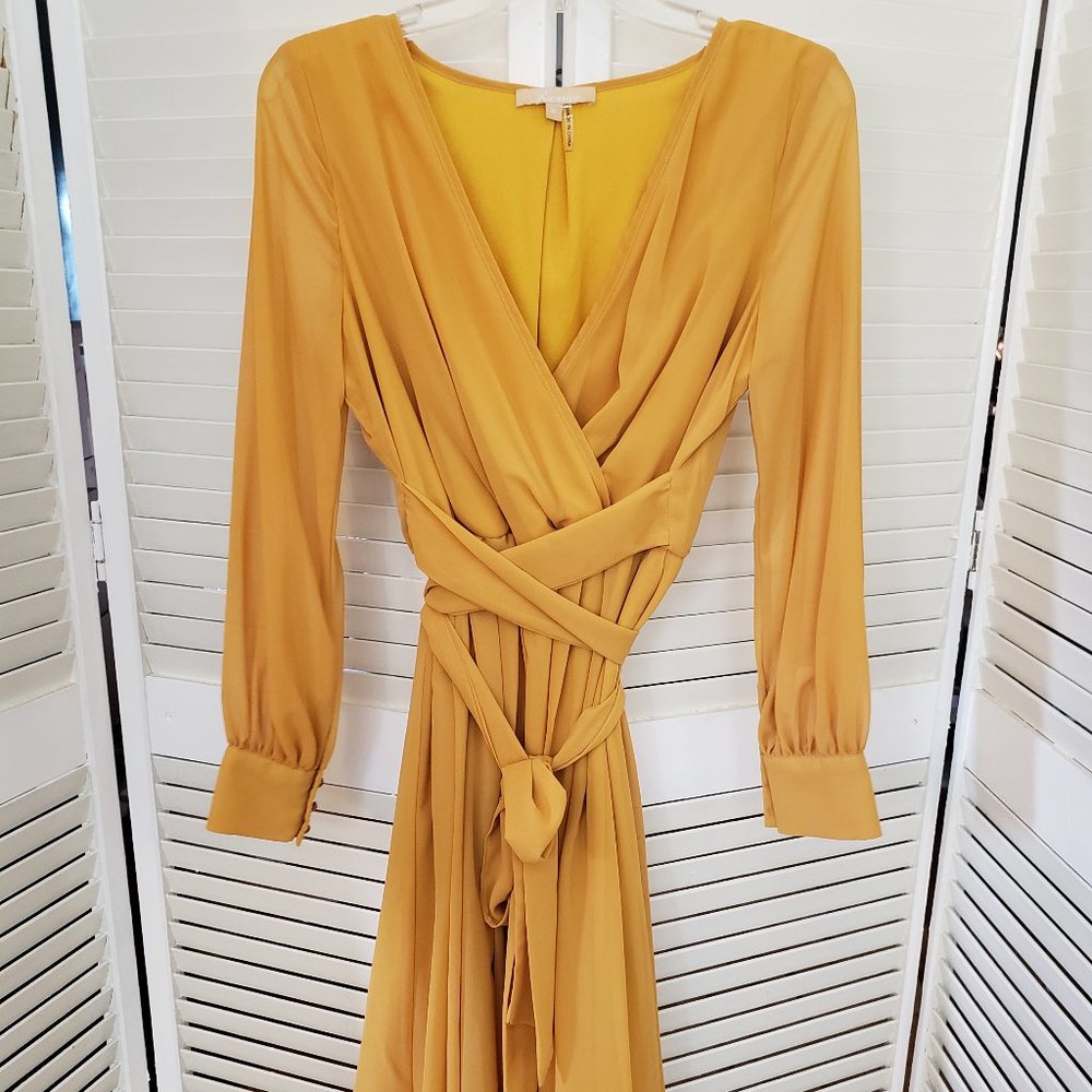 Ricarica Yellow/Gold Maternity Dress-Size Medium